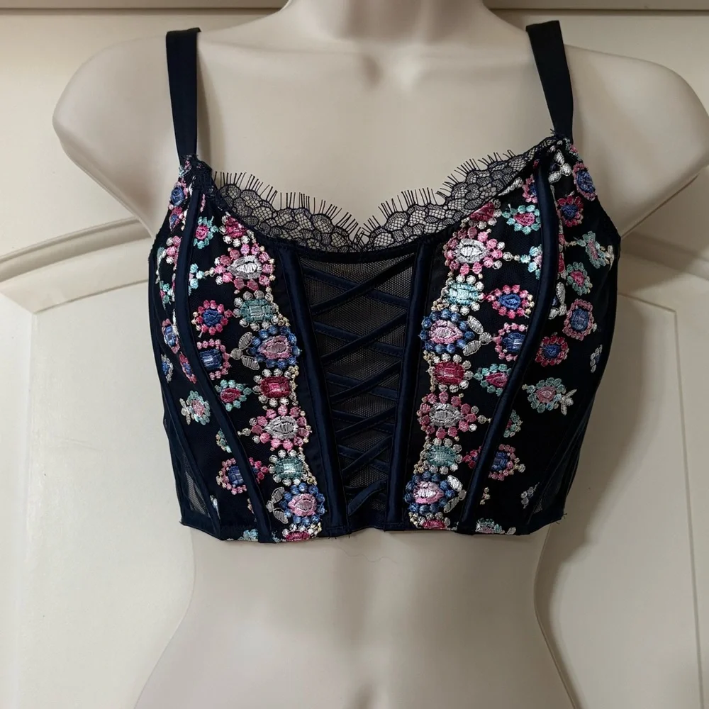 Victoria Secret‎ Top Unlined Corset Lace Bra Bejeweled Navy Embroidered